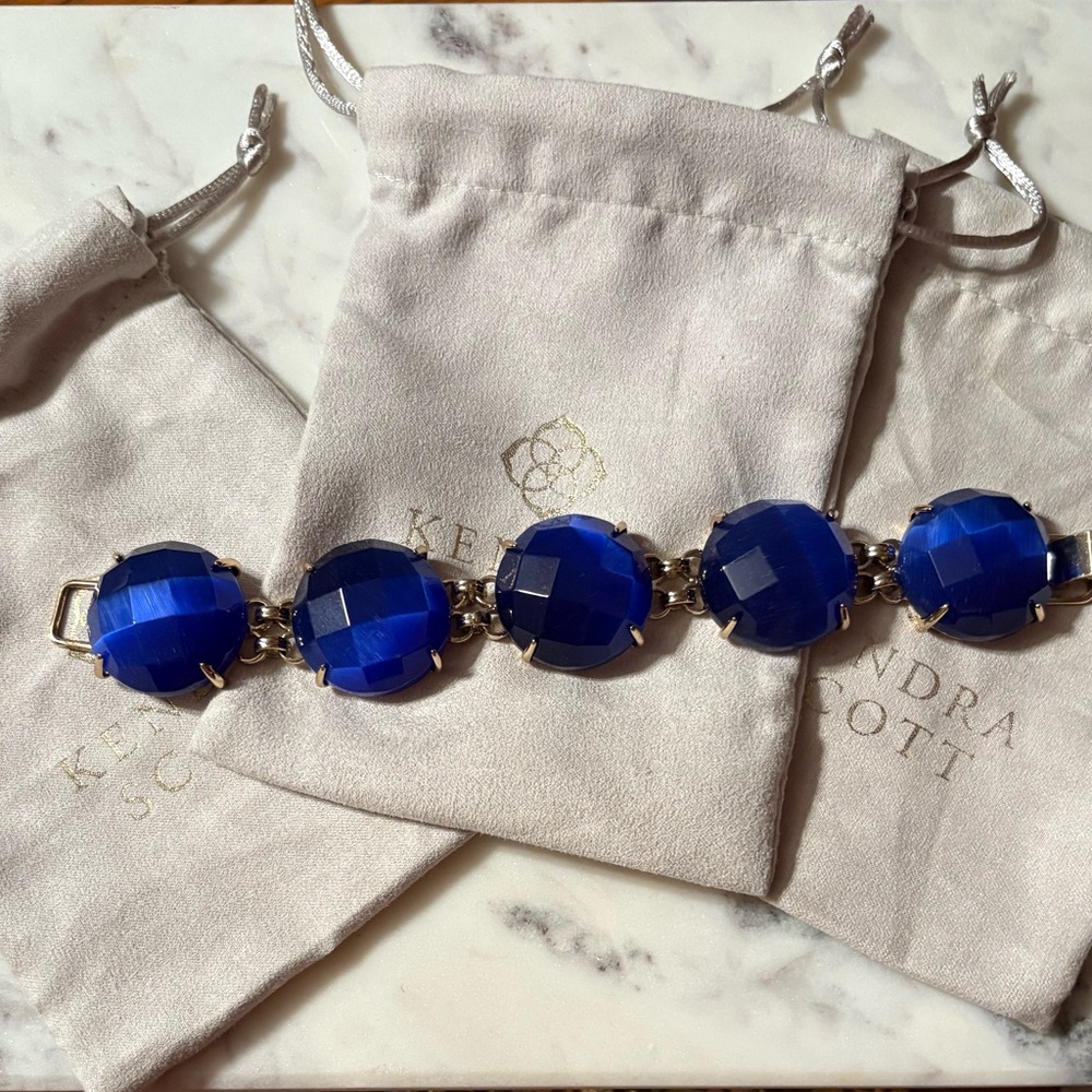 Kendra Scott Cassie bracelet cobalt blue cat's eye color gold setting retired